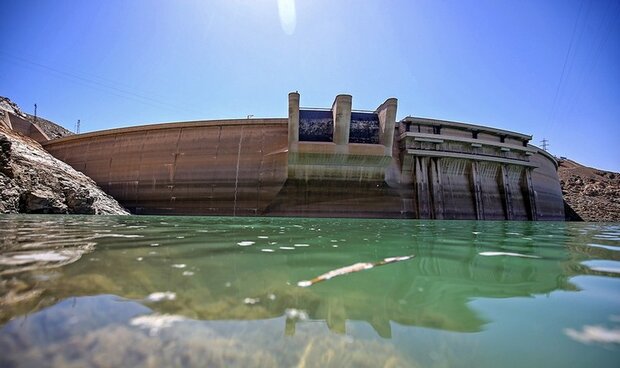 ذخیره سد زایندهرود به ۱۶۲ میلیون مترمکعب رسید