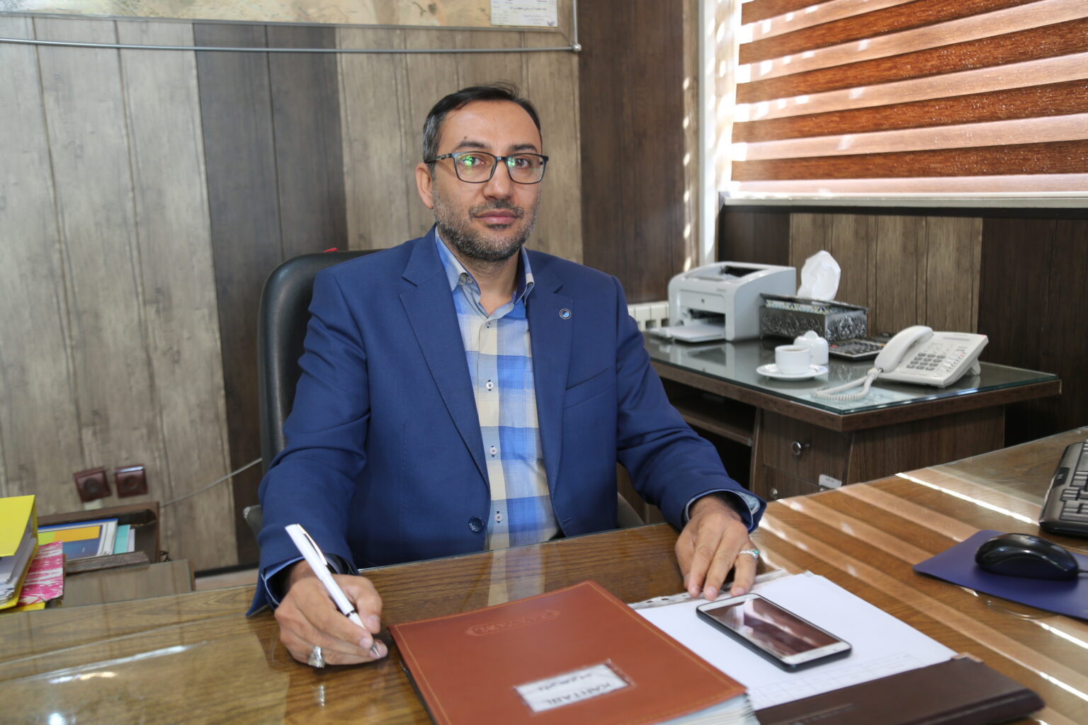 جمع آوری ۱۴۲فقره انشعاب آب و فاضلاب غیرمجاز در منطقه خمینی شهر