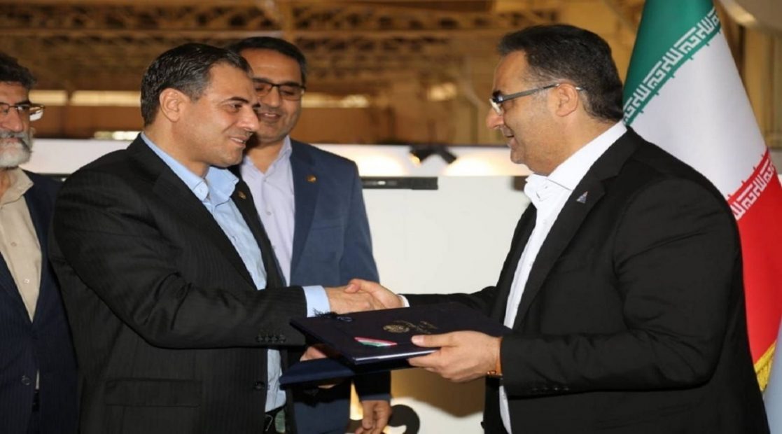 شرکت مخابرات ایران و سازمان منطقه ویژه اقتصادی پتروشیمی، تفاهم نامه همکاری امضا کردند