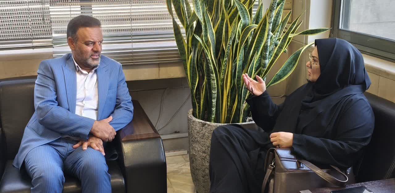 بازدید مدیرکل بهزیستی اصفهان از ادارهکل تعاون، کار و رفاه اجتماعی به مناسبت هفته تعاون