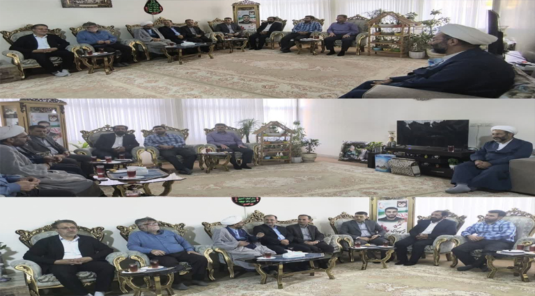 دیدار مدیر مخابرات منطقه اصفهان با خانواده شهید محمدجواد عسگری