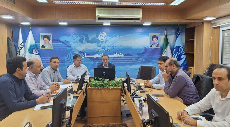 حضور مدیران مخابرات مناطق، در جلسه ویدئوکنفرانسی معاونت تجاری شرکت مخابرات ایران با موضوع «بررسی عوامل ریزش مشتری»