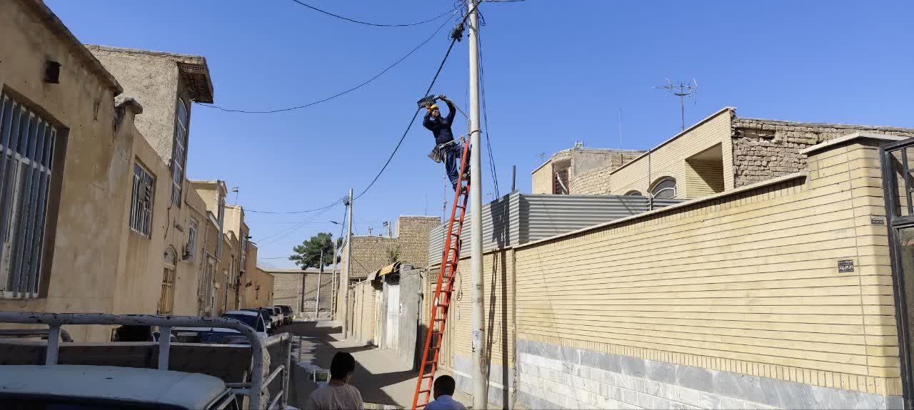آغاز پروژه جهادی اصلاح روشنایی در کاشان با تعویض ۵۰۰ چراغ معابر