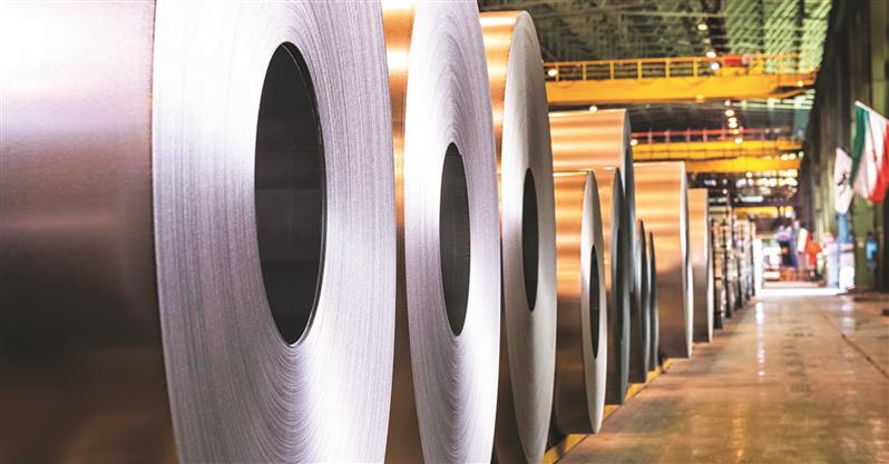 اجرای پروژههای دانشبنیان تضمینكننده توسعه پایدار و افزایش كمی و كیفی محصولات