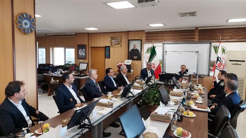 دیدار مدیرعامل ذوب آهن با مسئولین بانك صادرات استان اصفهان