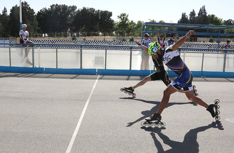 ۷ ورزشکار و ۲ مربی اسکیت اصفهان راهی مسابقه‌های جهانی سنگاپور شدند