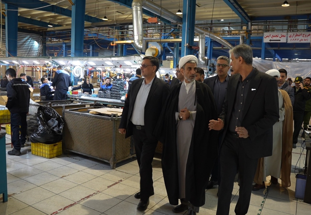 دشمنی دشمنان و تحریمها نتوانسته مانع از پیشرفت و توسعه صنعت کشور شود