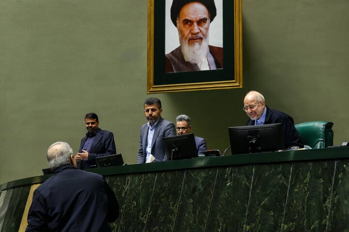 فاصله شعارهای انتخاباتی با واقعیت معیشت مردم