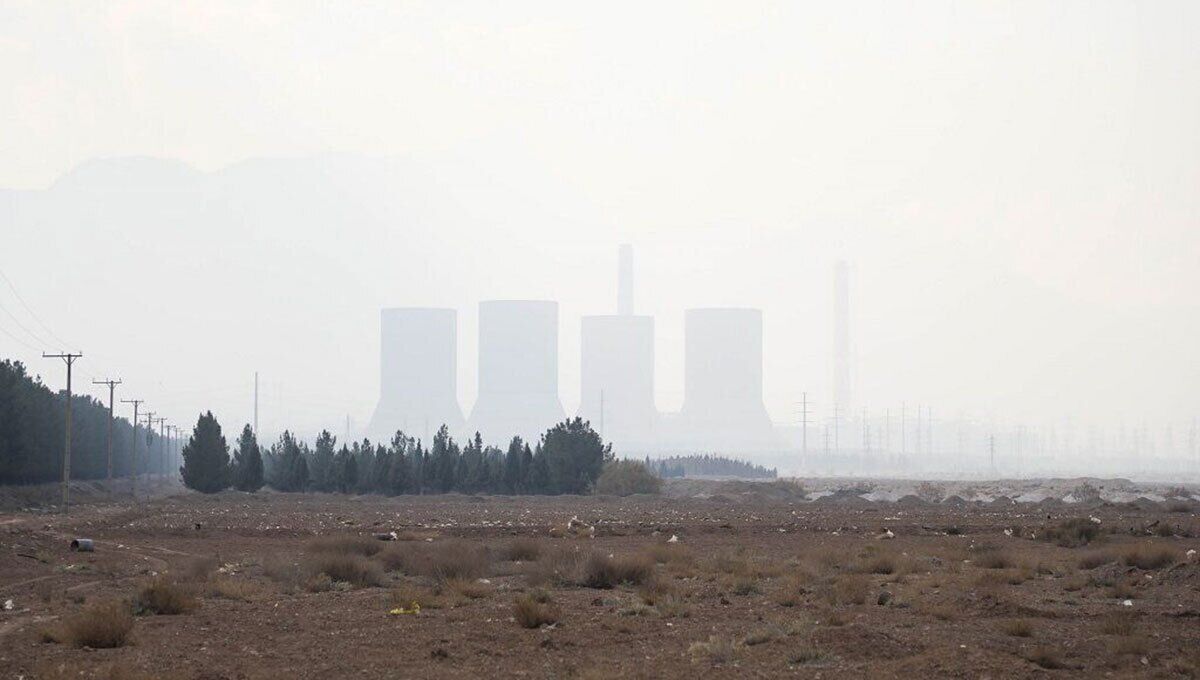 آغاز مازوت سوزی در نیروگاه شهید منتظری اصفهان