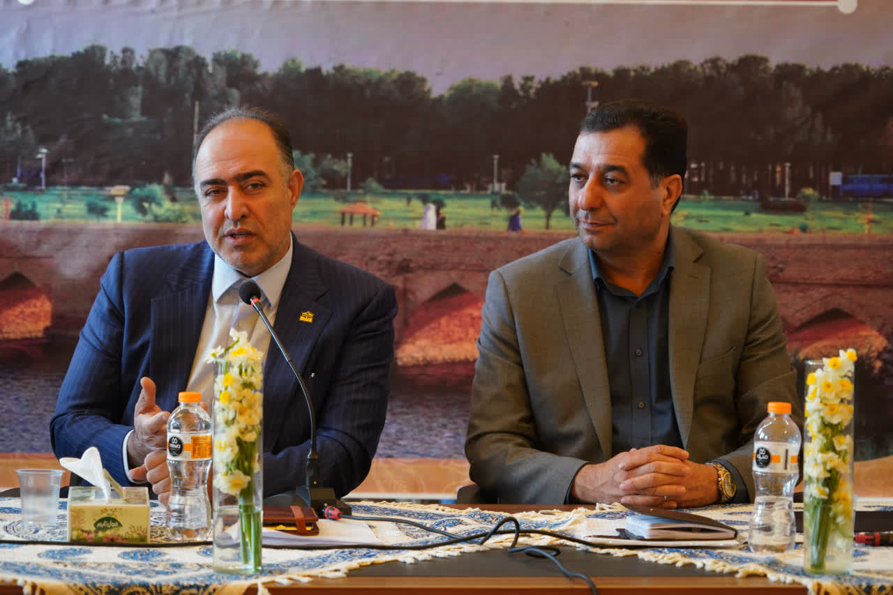 تخصیص ۵۰ پروژۀ مدرسهسازی به استان اصفهان در بستر سامانۀ «بساز مدرسه»