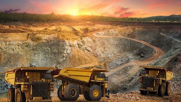 پایین بودن سهم اصفهان از درآمد معادن مانع توسعه زیرساختها