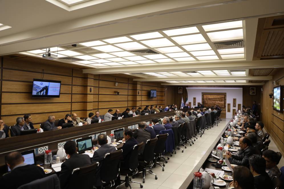 بررسی سناریوهای مختلف آبفای استان اصفهان برای تامین پایدار آب شرب در زمستان