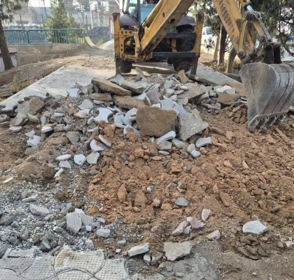 آغاز عملیات پیادهروسازی ضلع شمالی بزرگراه شهید کشوری با اعتبار ۳۰ میلیارد ریال