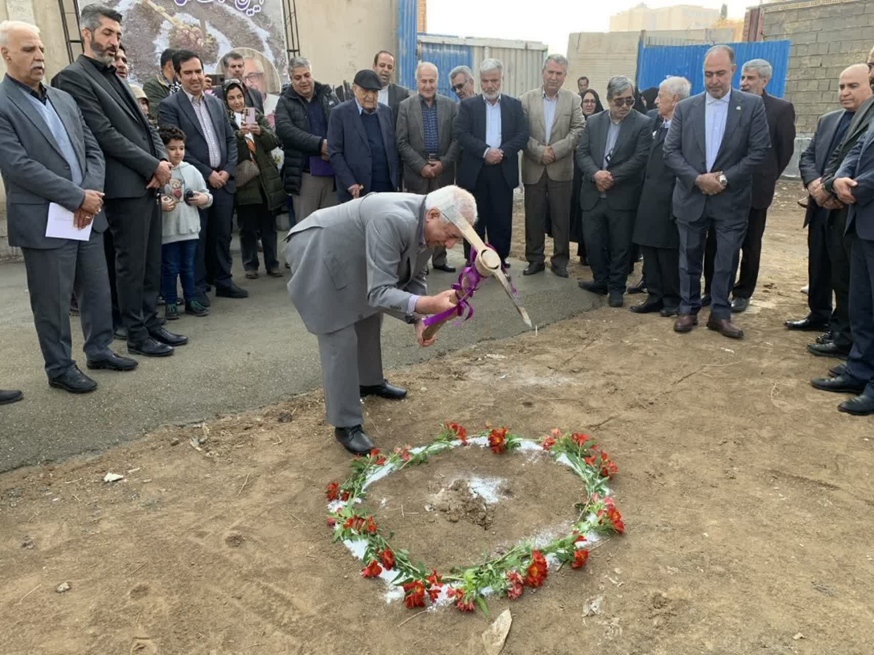 افتتاح مدرسه خیر ساز حاج مصطفی جاودان در اصفهان