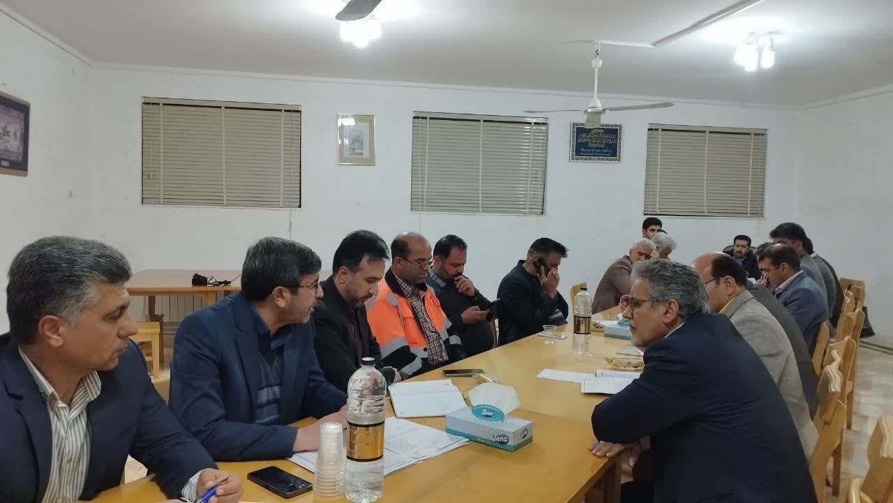برگزاری جلسه بررسی مسائل و مشکلات روستای اسفرجان شهرستان شهرضا