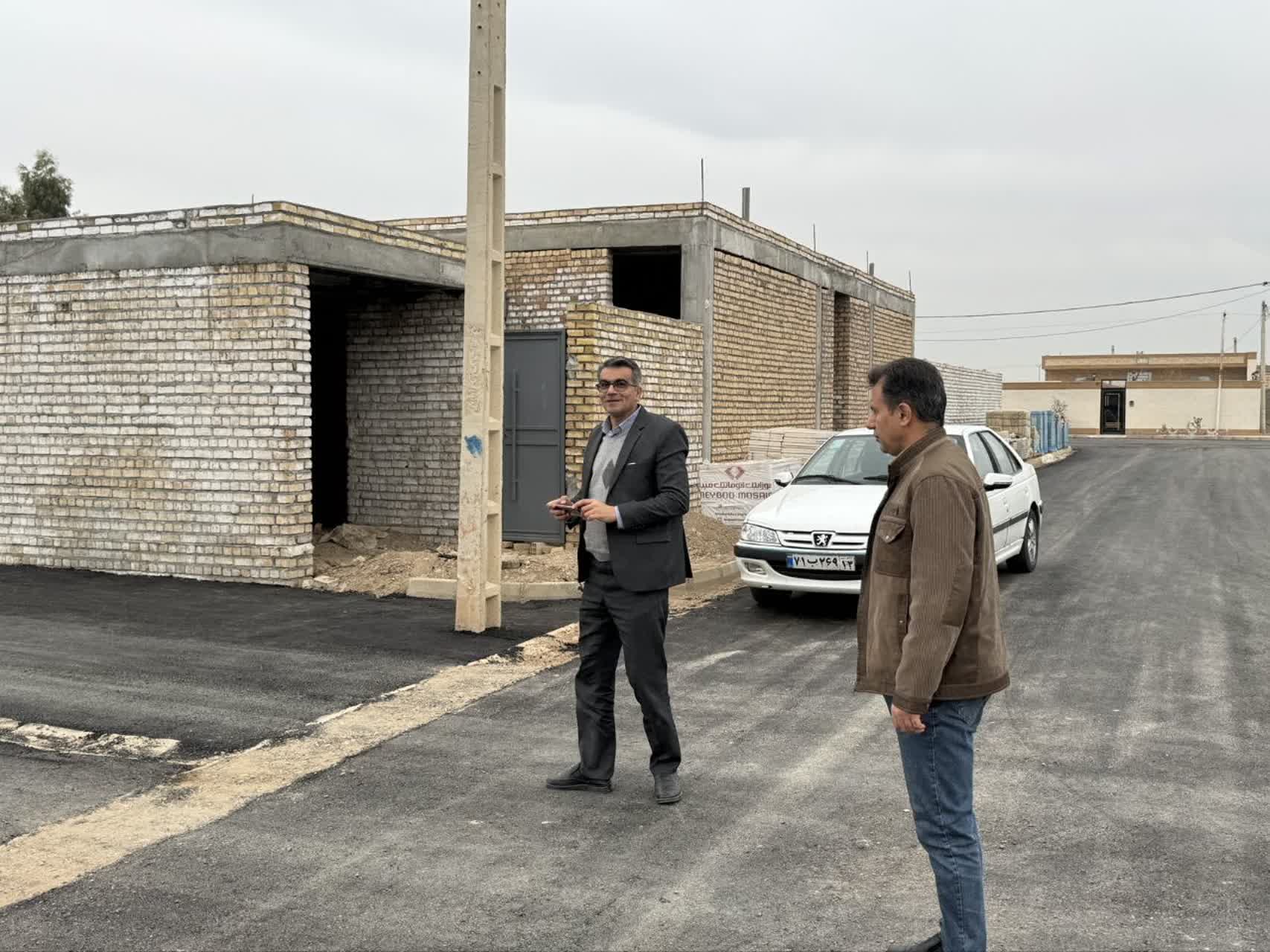 بازدید میدانی کارشناسان نظارت عمران روستایی از پروژههای عمران روستایی شهرستان اردستان