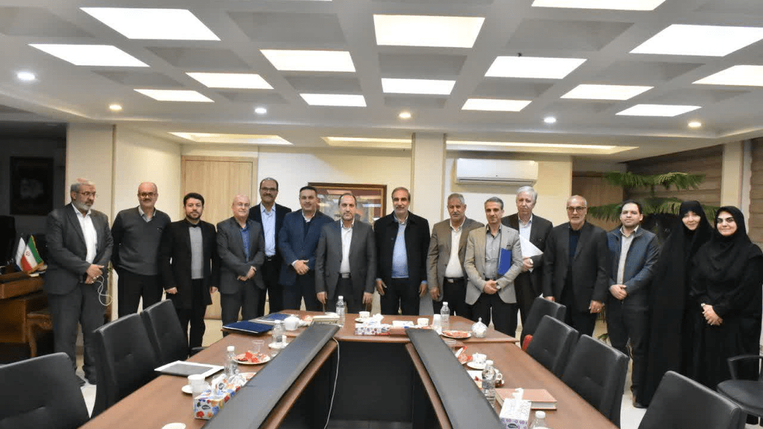 تمرکز بر پیگیری حقوق کارکنان اداره کل فرهنگ و ارشاد اسلامی اصفهان