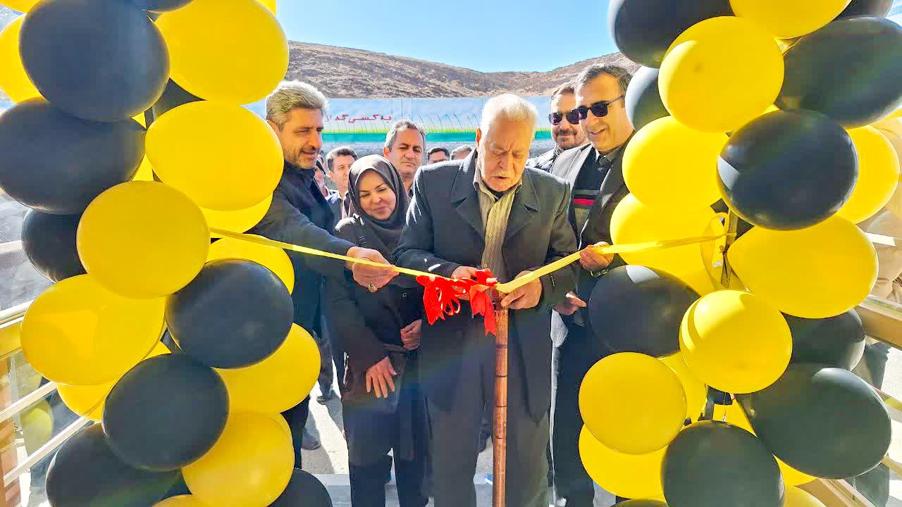 افتتاح نمازخانه و یک باب کلاس درس در دبستان ادیب