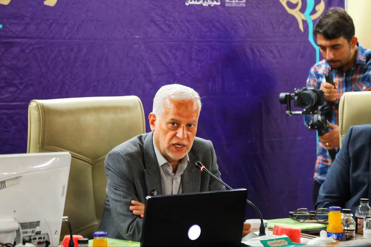 خسارت ۵۰۰ میلیارد تومانی آشوبگران و تروریست‌ها به اموال عمومی شهر اصفهان