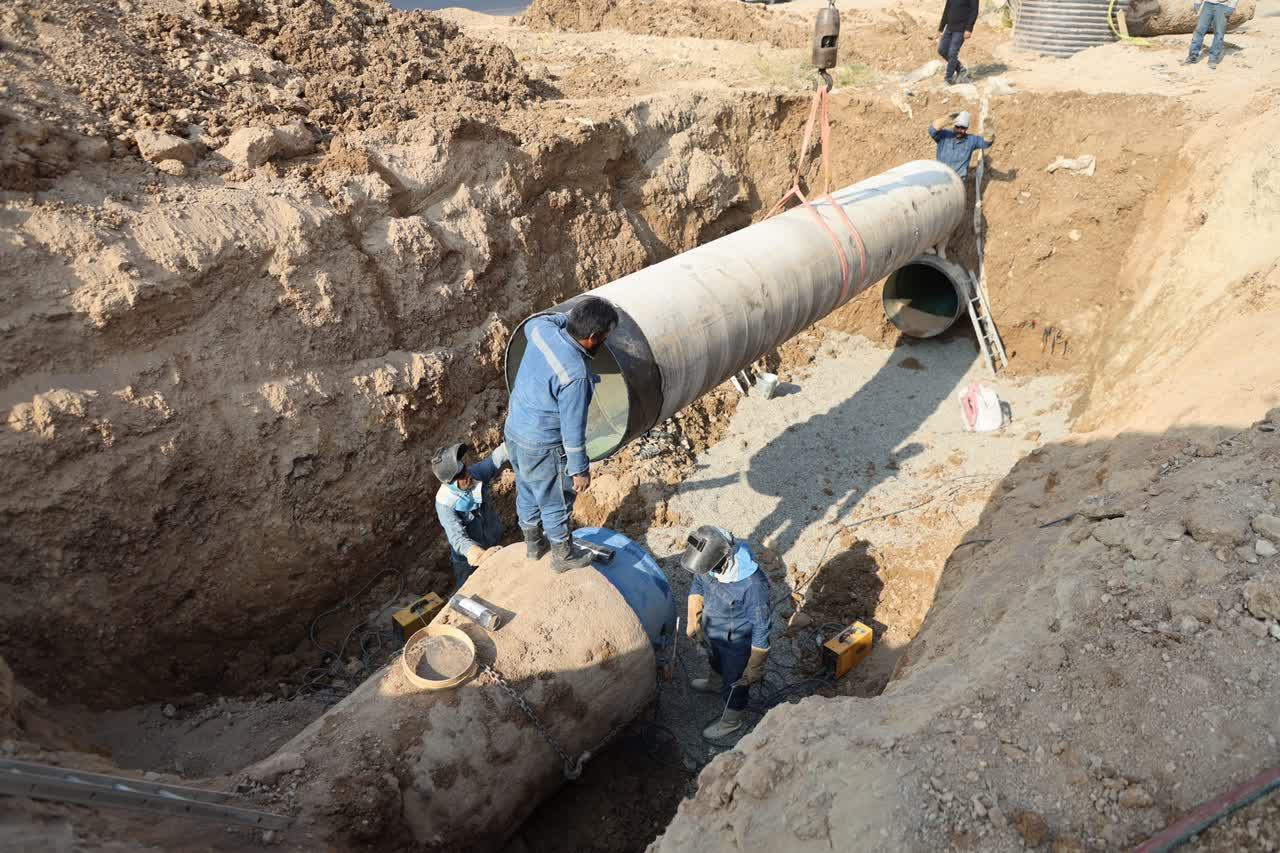 مهار حادثه خط انتقال آب شرق اصفهان