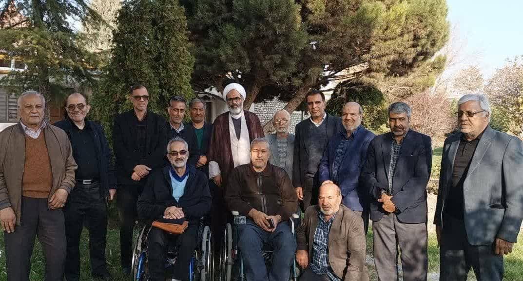 نشست صمیمی جانبازان ۷۰ درصد شهرستان با مسئولین مبارکه