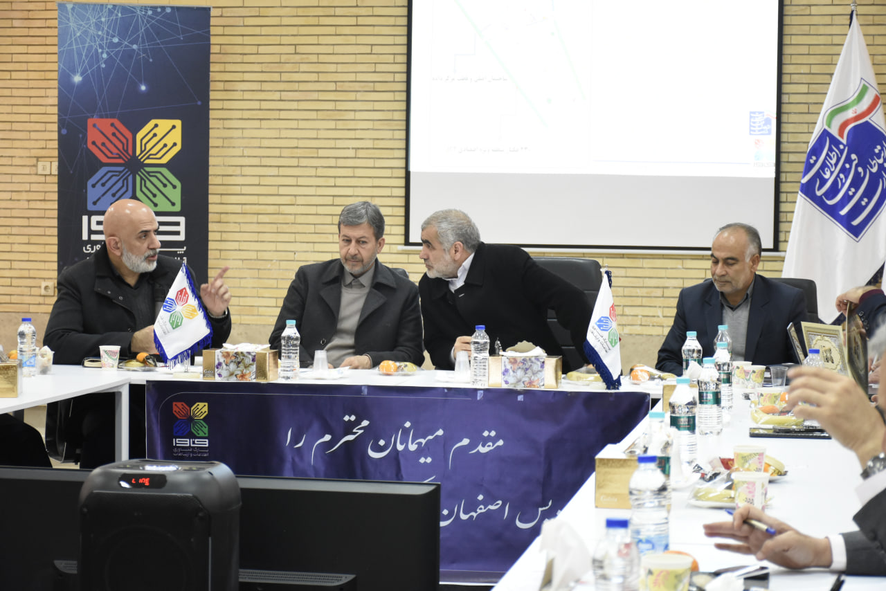 راه‌اندازی منطقه ویژه اقتصادی فولادشهر با حمایت مجلس شورای اسلامی