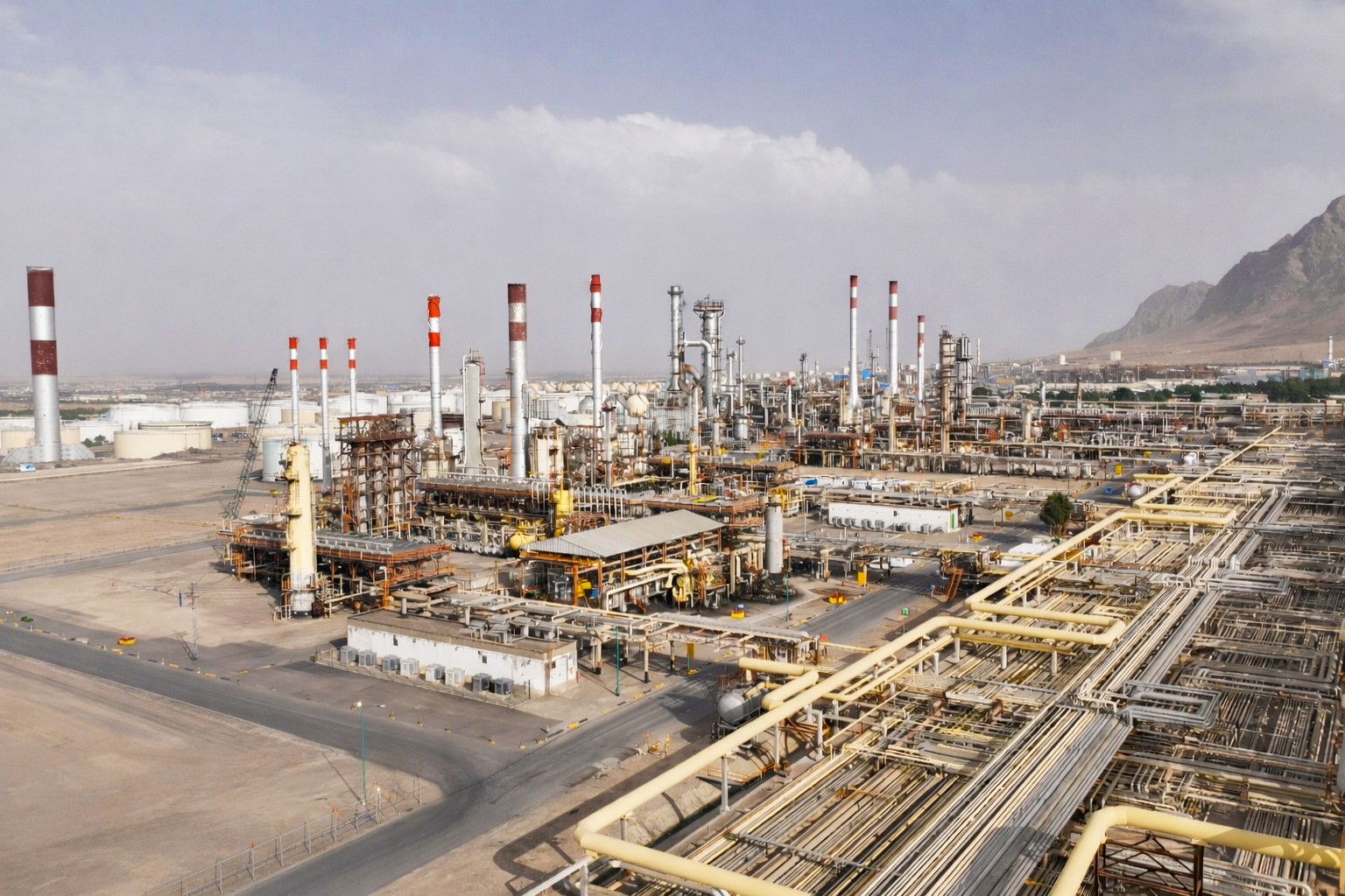 تعمیرات اساسی واحدهای تصفیه آمین «آب ترش شماره یک» شرکت پالایش نفت اصفهان آغاز می شود