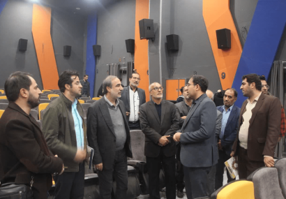 سینمای شهر خورزوق تا پایان بهمن‌ماه افتتاح می‌شود