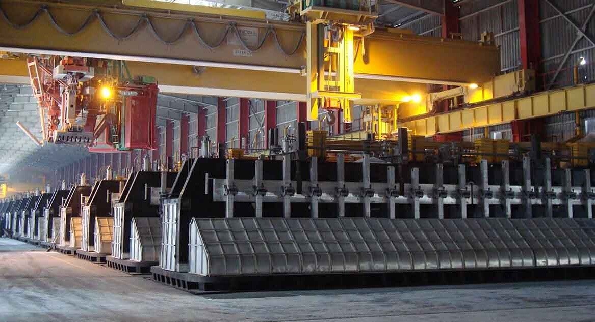 تحویل ۷ درصد برق بیشتر به صنایع انرژی‌بر