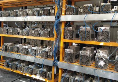 کشف و جمع‌آوری ۳۸۵۶ دستگاه ماینر غیرمجاز در اصفهان