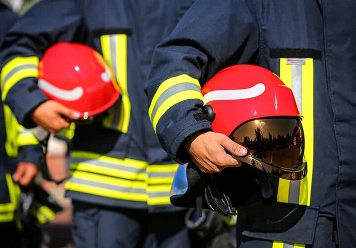 آتشنشانان اصفهان ۶۲ نفر را از مرگ نجات دادند