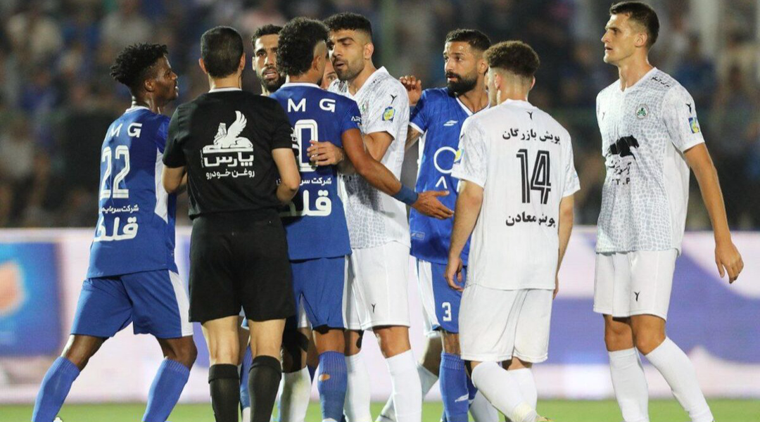 اعتراض ذوبآهن به تعویق دیدار با استقلال