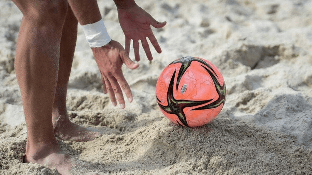 ۲ اصفهانی به تیم ملی فوتبال ساحلی دعوت شدند