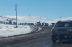 امداد رسانی به ۷۰ خودرو گرفتار در برف