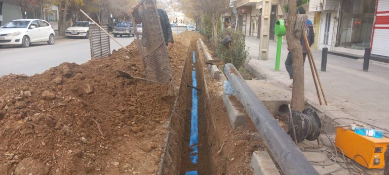 اصلاح شبکه آب خیابان شهیدان کاظمی اصفهان به طول ۲ کیلومتر