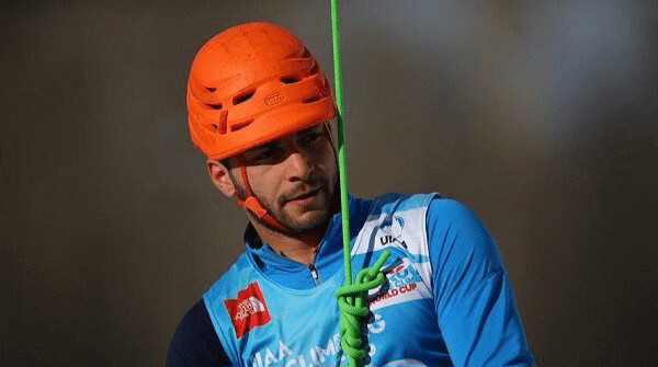 یخ‌نورد اصفهانی قهرمان جهان شد