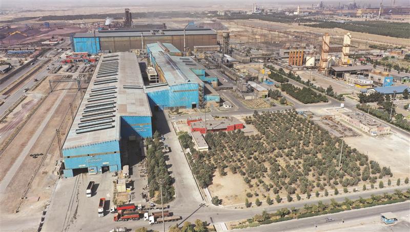 تولید نخستین كلاف گرم فولاد پیشرفته چندفازی HDT760C در گروه فولاد مباركه