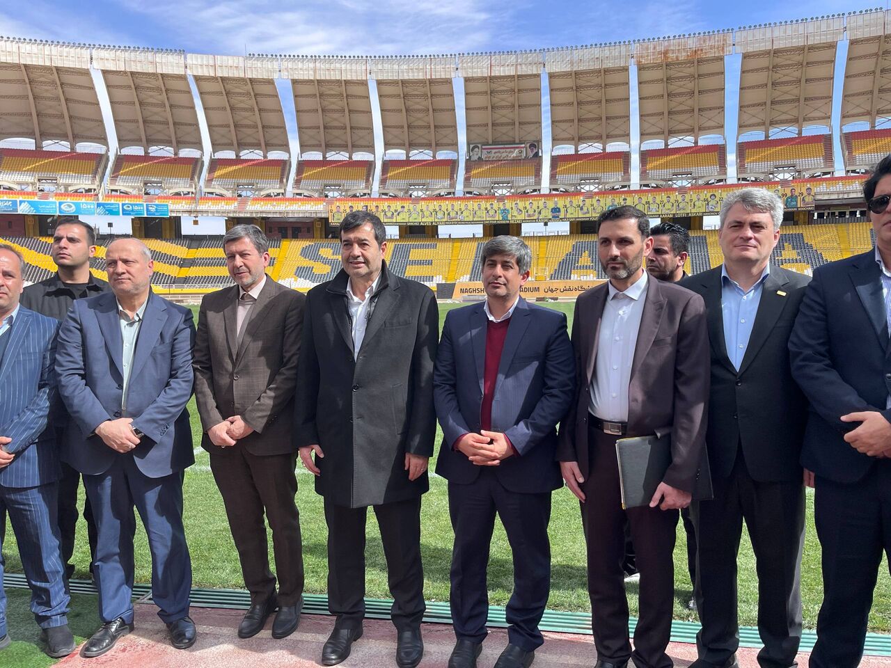 بررسی نقش باشگاه سپاهان در پیوند صنعت و ورزش کشور
