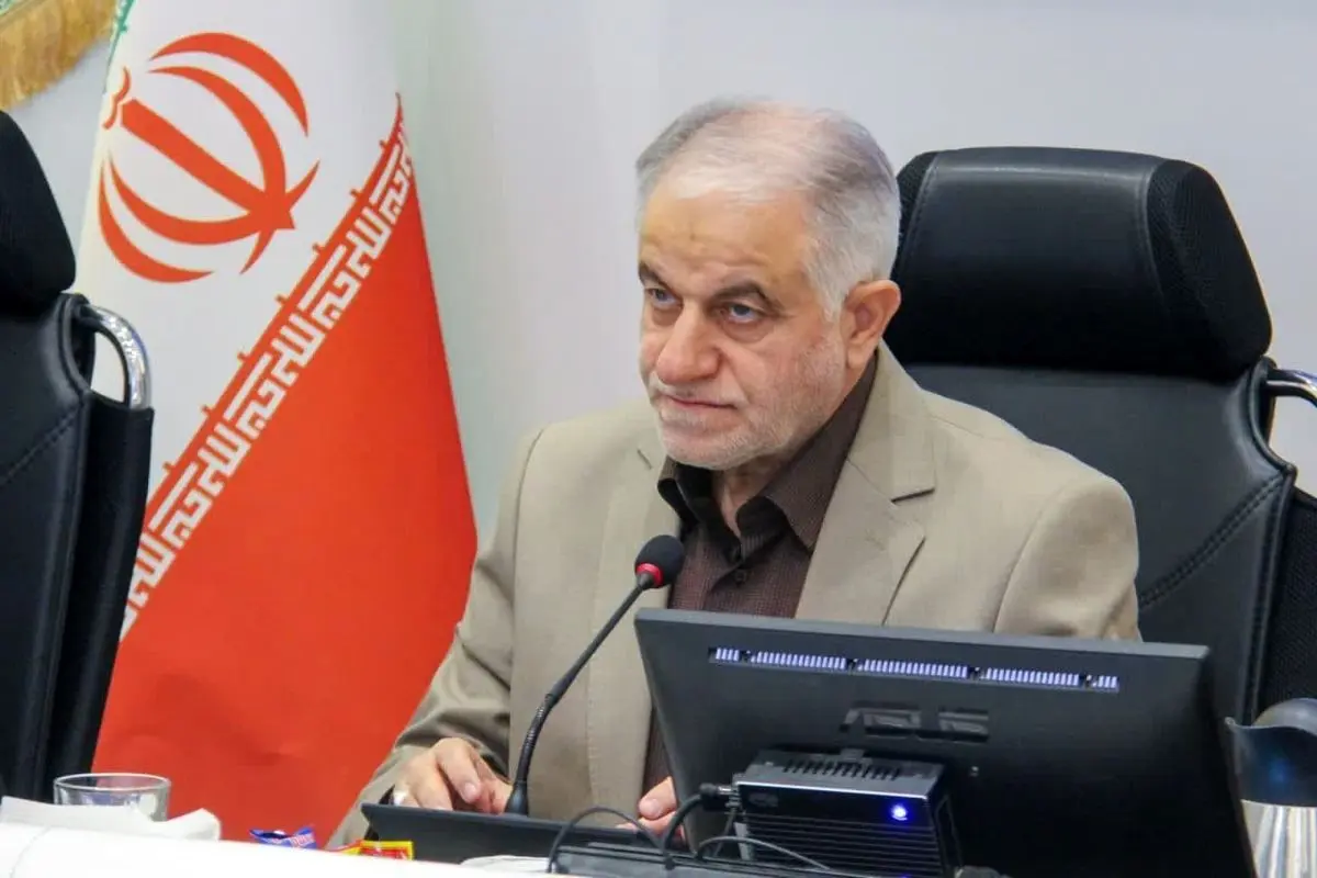 ظرفیت ۱۵۰ هزار بام در نصفجهان برای نصب پنل
