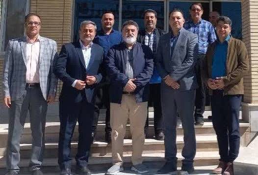 دیدار نوروزی مدیر کارکنان توزیع برق اصفهان با کارکنان امور برق ورزنه