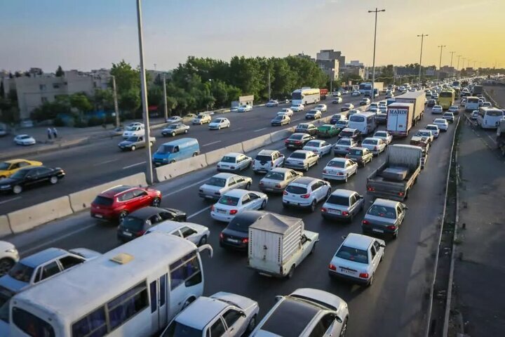 کاهش ۲۳ درصدی تردد جادهای در اصفهان