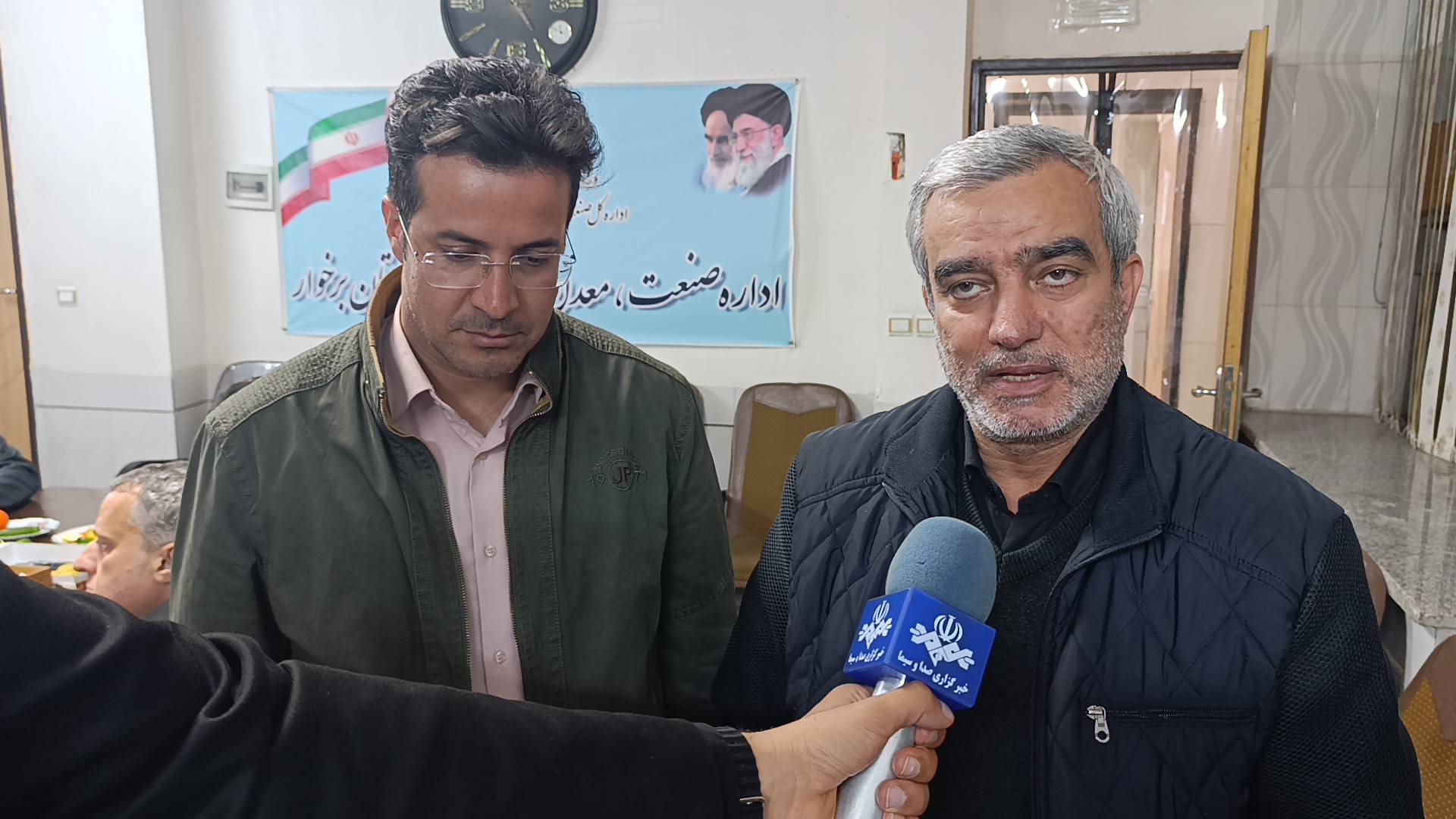 بررسی روند تشکیل پرونده واحدهای صنعتی در دولت آباد