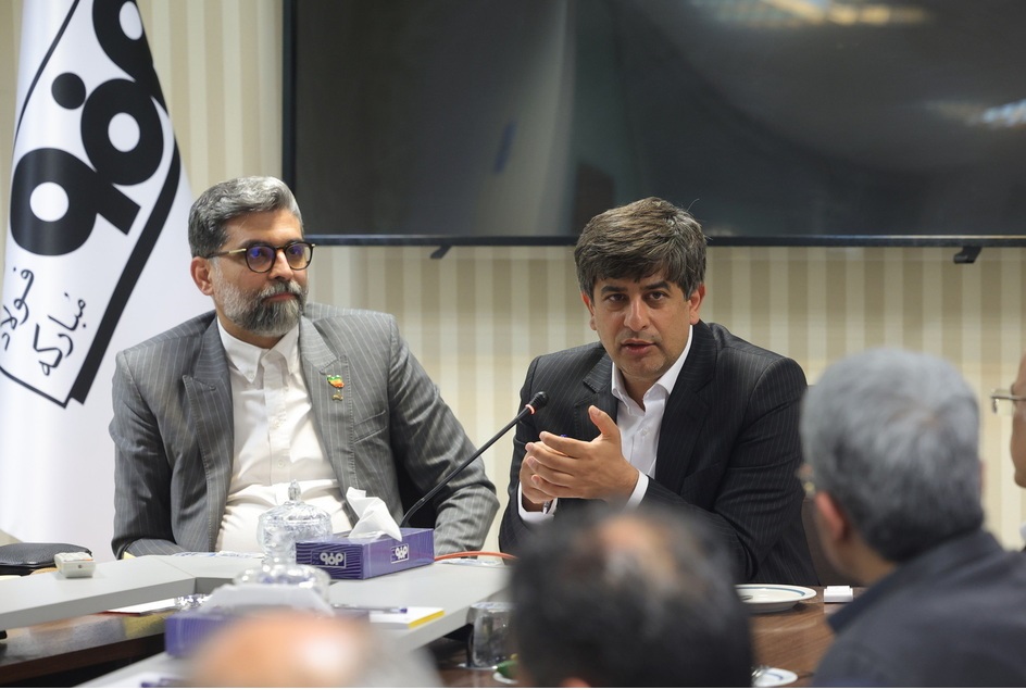 هماهنگی فولاد مبارکه و خودروسازان برای تأمین ورق ۱۴۰۵