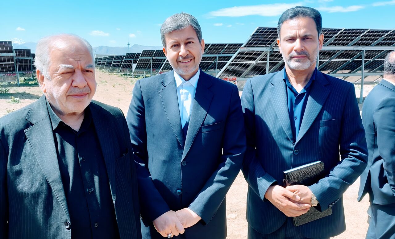 ۴ نیروگاه سهمگاواتی در گلپایگان بهرهبرداری شد