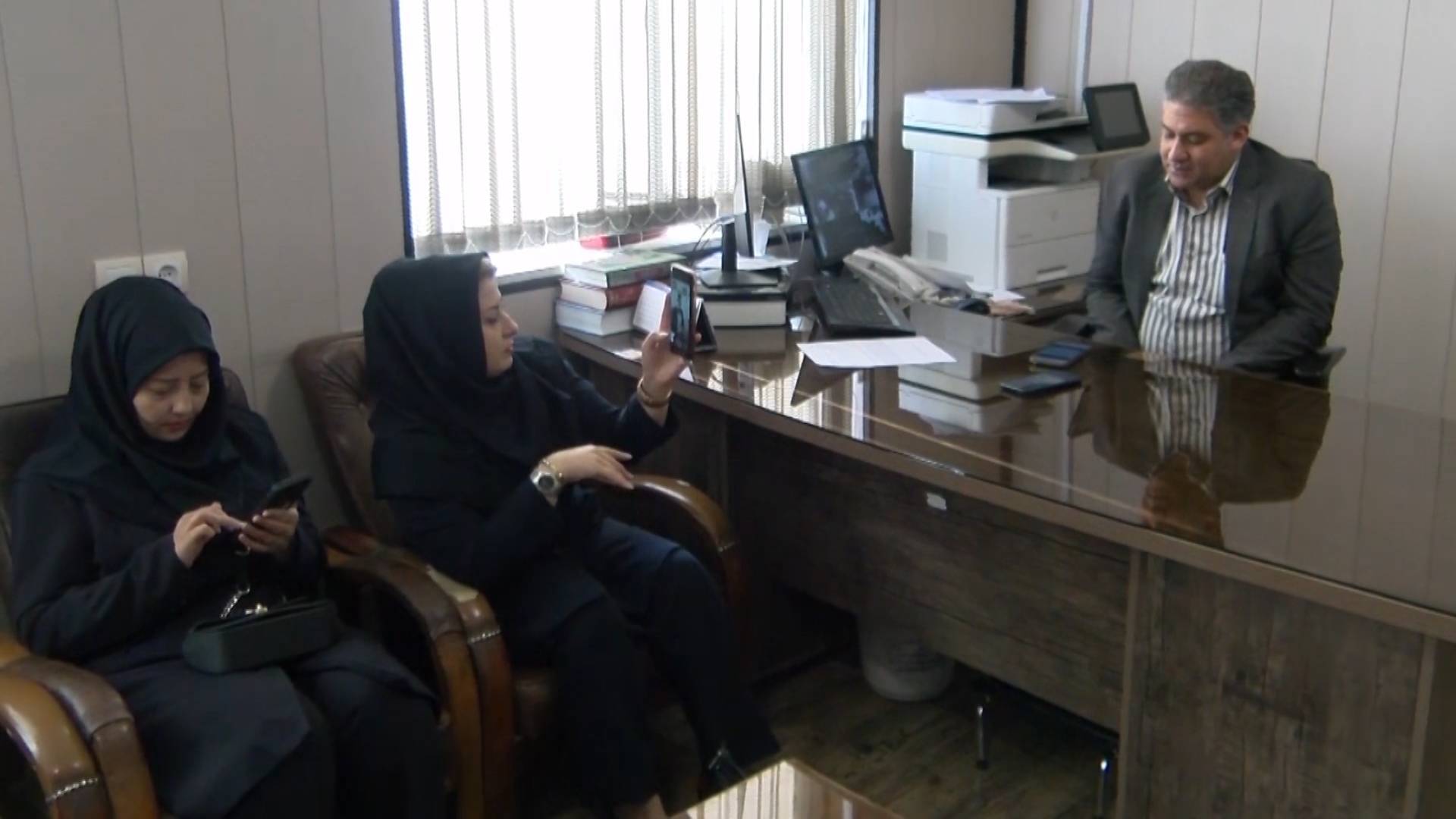 آغاز ساخت بندخاکی و پخش سیلاب بالادست شهر گلشهر گلپایگان