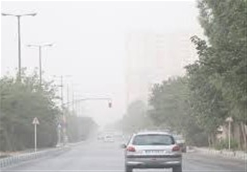 توفان گرد و غبار تا پنجشنبه مهمان اصفهان است