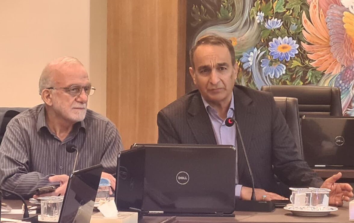 بازنگری سهم اصفهان در تسهیلات بازسازی جنگ