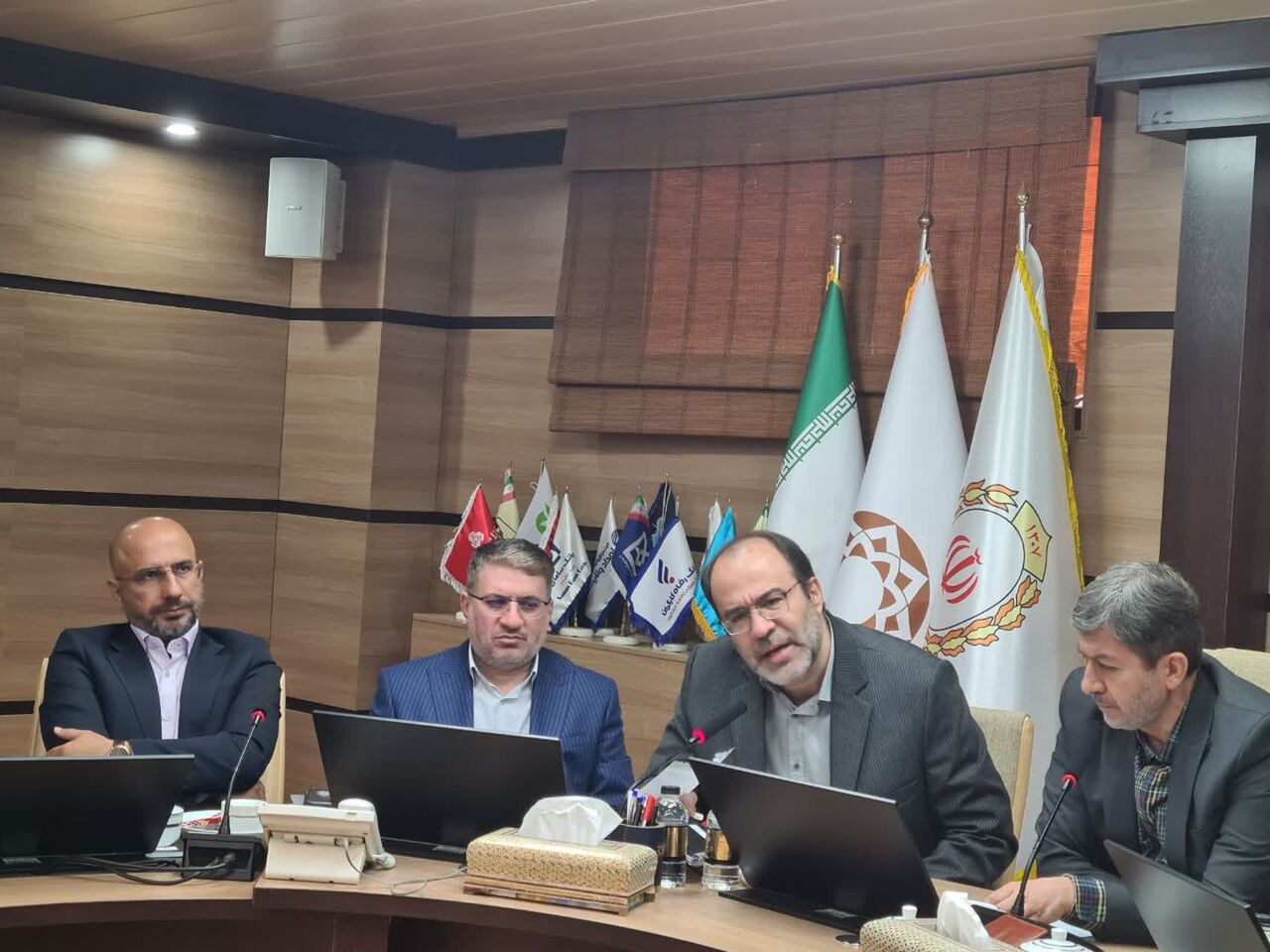 بانکهای اصفهان بهانهای برای عدم پرداخت تسهیلات ندارند