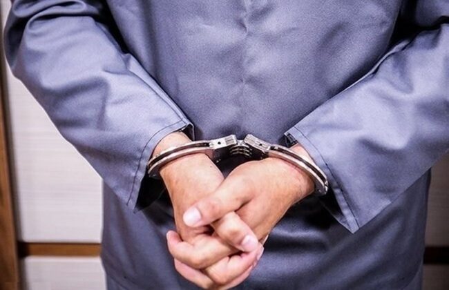 ۲ سارق منازل نیمهساز در اردستان دستگیر شدند