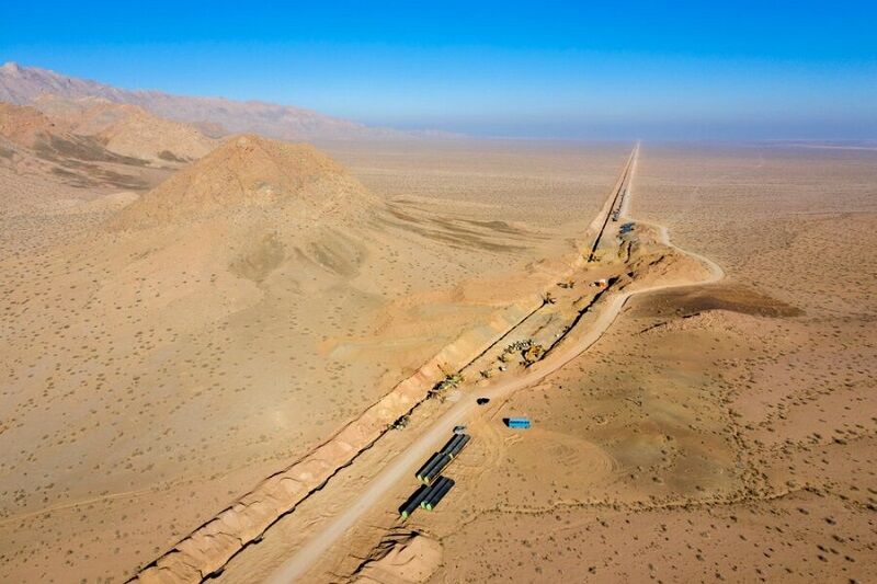 اصفهان از توقف انتقال آب دریای عمان رضایت ندارد
